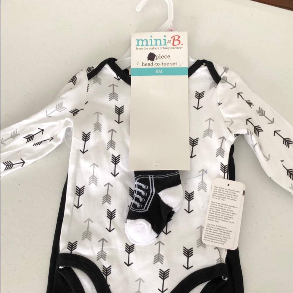 3 piece set- 9m boy clothes